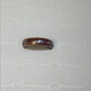 Elegant Brown Women’s Ring